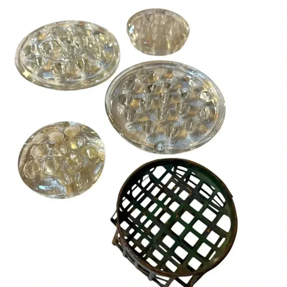 4 Glass and 1 Metal Floral Frogs. Make an offer as our listings are OBO. - Picture 2 of 6